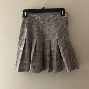 H&M Skirts - H&M Plaid Pleated Skirt H&M Skirts - H&M Plaid Pleated Skirt
